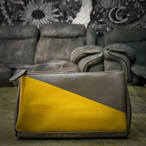 Furla Two-Tone Yellow and Gray Cosmetic Bag Furla Eva Air bag - Picture 3 of 15